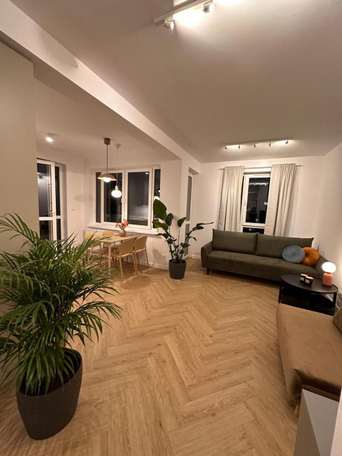 Apartament Na Letniej Z Duzym Tarasem Z Widokiem Na Gory كوادسكوم المظهر الخارجي الصورة