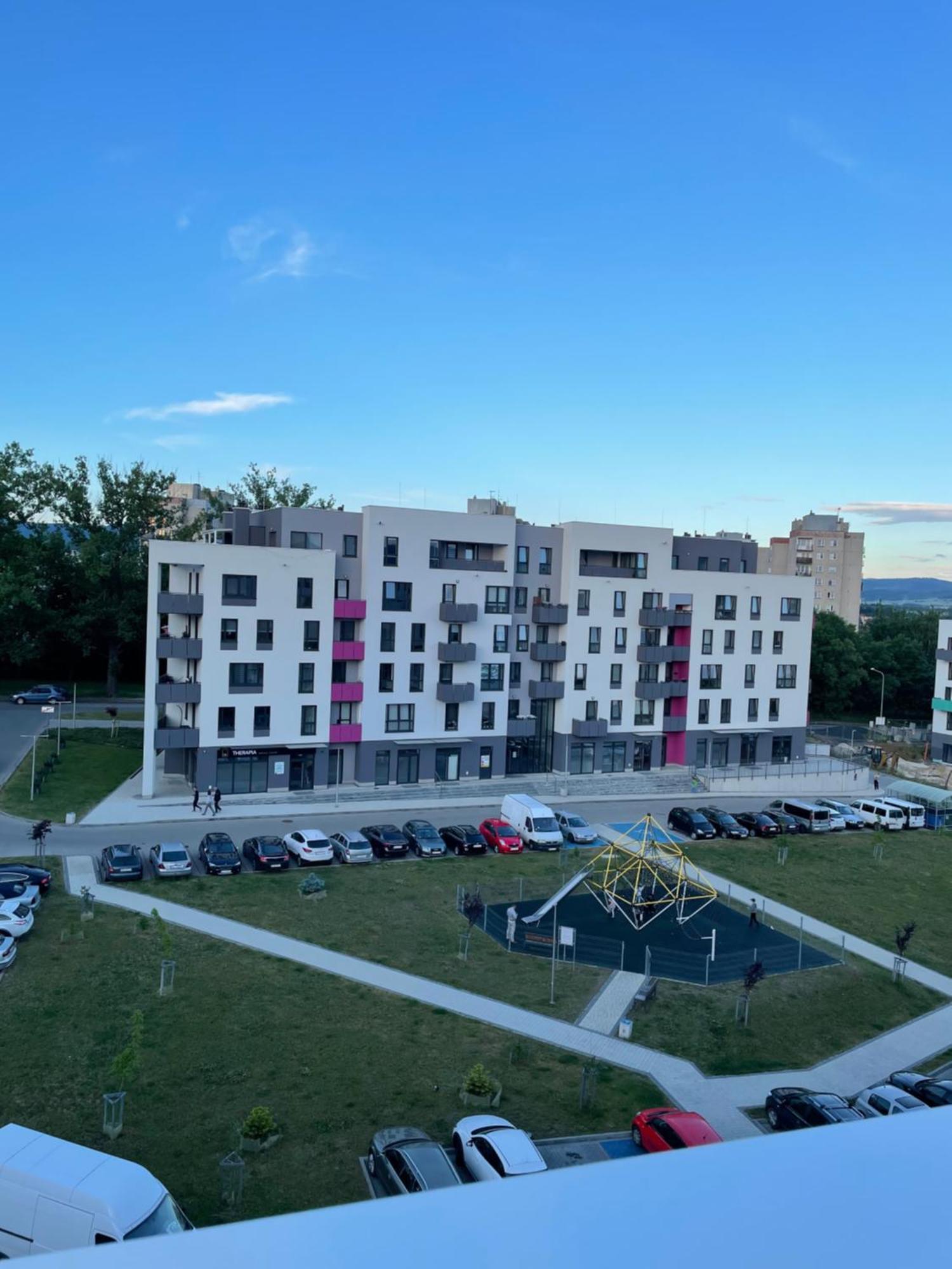 Apartament Na Letniej Z Duzym Tarasem Z Widokiem Na Gory كوادسكوم المظهر الخارجي الصورة